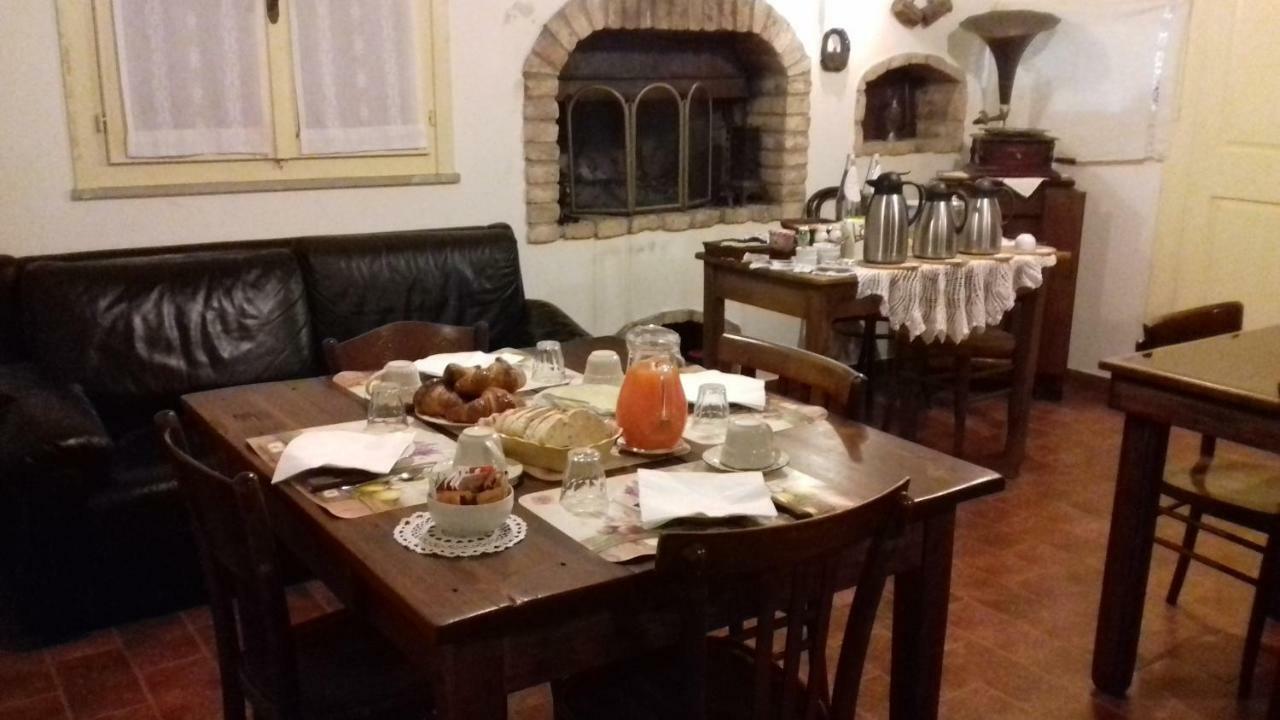 I Guardiani Acomodação com café da manhã Carlino Exterior foto